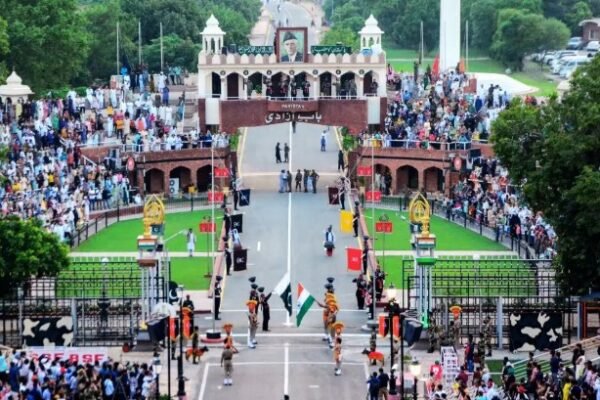 Wagah Border Sealed with hundreds failing to make it in time